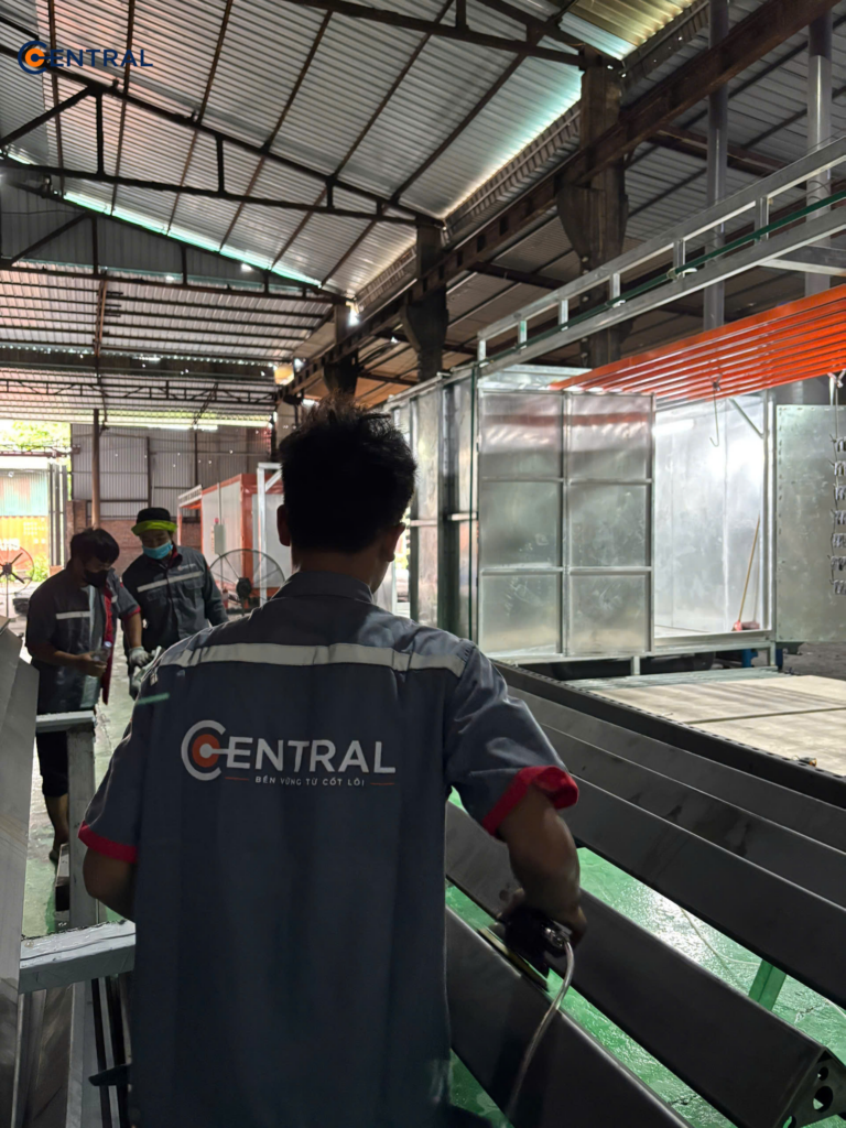 xưởng sơn tĩnh điện uy tín